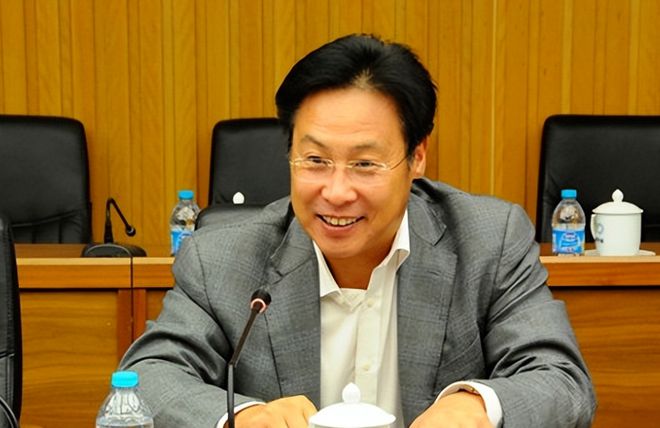 贪8.13亿！孙志刚被判死缓事件警钟长鸣，警醒世人反思涉政贪腐问题