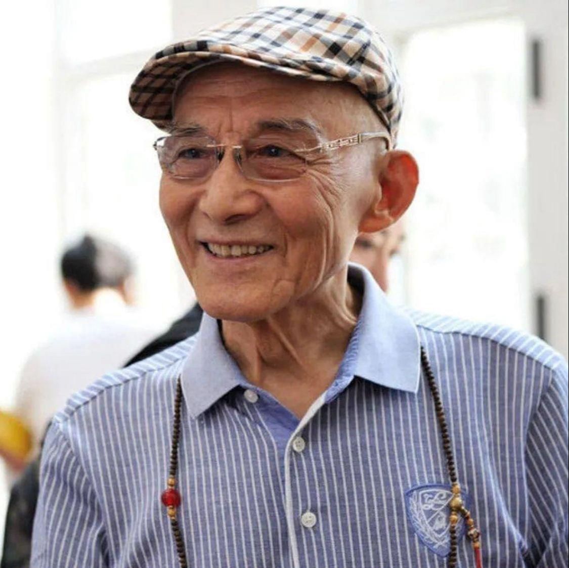 游本昌荣获中国文联终身成就奖，演艺界的璀璨明珠，人生舞台的闪耀传奇