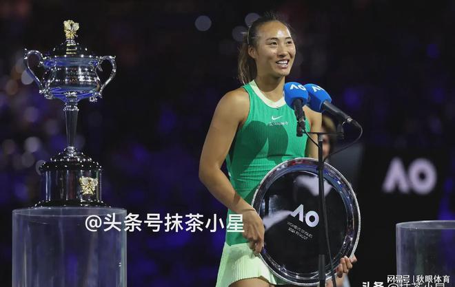 郑钦文闪耀WTA年终总决赛，缔造荣耀时刻与网球传奇之路