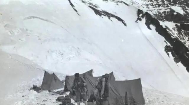 百年前珠峰登山家欧文遗体被发现，时光探索之旅开启