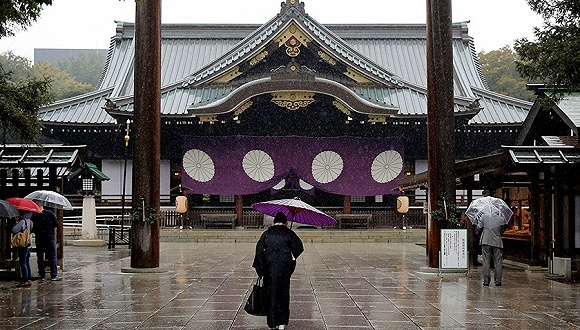 日本首相石破茂与靖国神社大祭，历史交汇下的现实选择