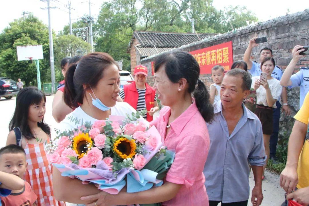桂林警方发布无名男尸认领公告，智能认领开启寻亲新时代新篇章