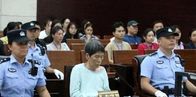 余华英案庭外，镜头下的励志寻子之旅