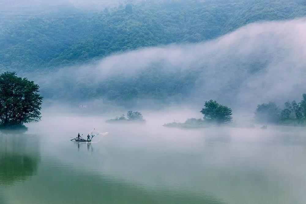 法考最新动态与心灵之旅，探寻自然美景中的宁静与平和