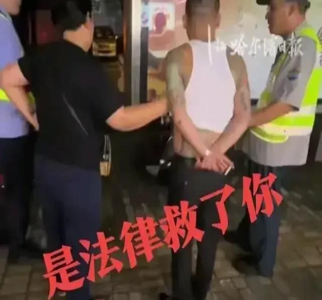 洗不掉的纹身与旅途中的深刻印记，内心的宁静无法被抹去