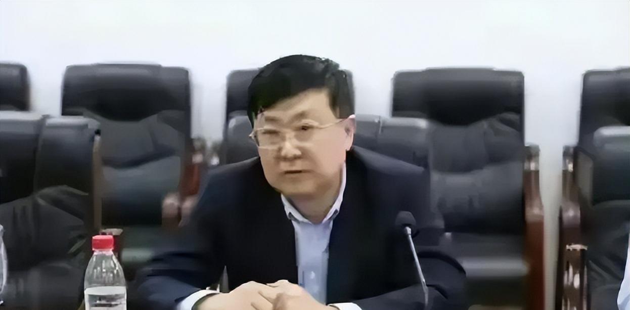 副部级官员刘满仓被查，自然美景呼唤其重新出发的道路受阻