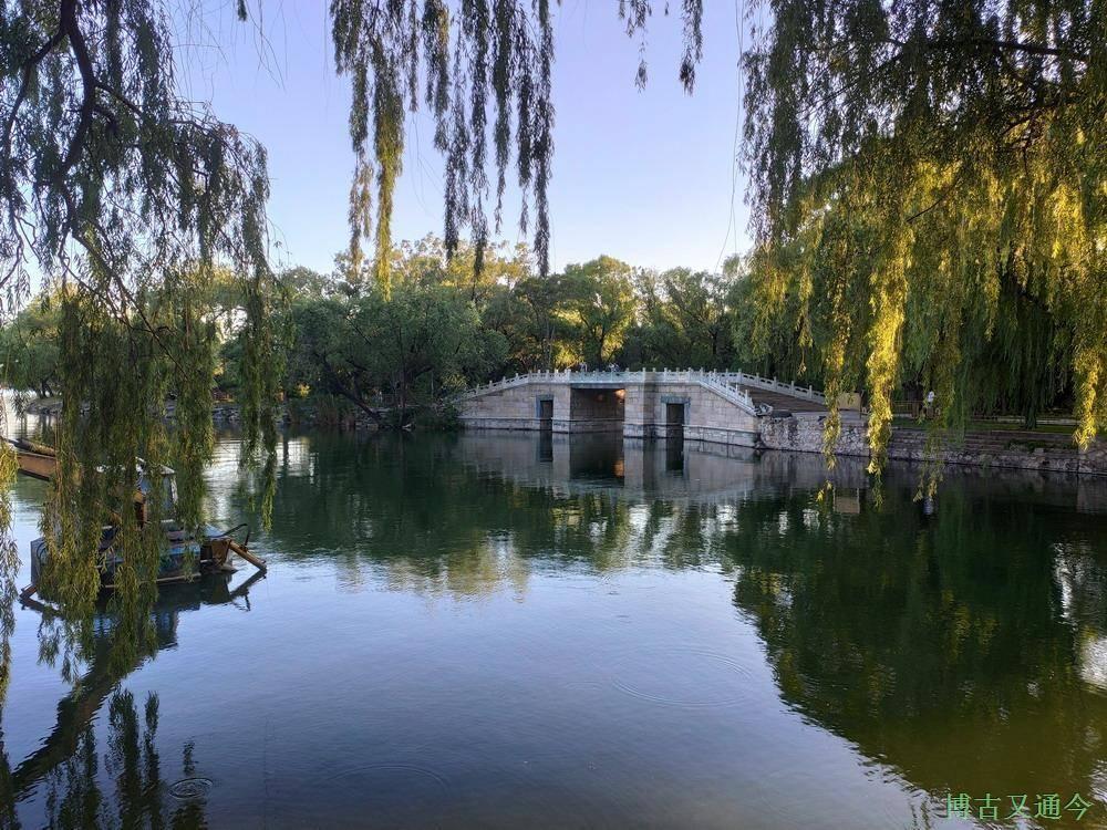 台基股份最新动态，自然美景的探索之旅启动