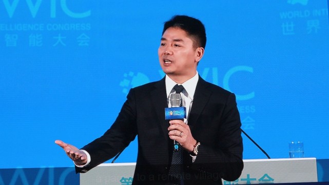 刘强东最新动态揭秘，科技巨头引领未来潮流的高科技产品盛宴