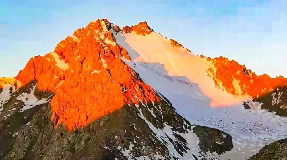 新疆地震最新动态，探索自然美景之旅与内心的平静寻找