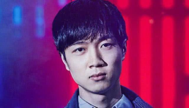 神超最新视频引爆热议狂潮，精彩内容抢先看！