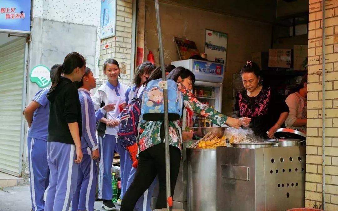 深圳最新天气预报与小巷特色小店探秘
