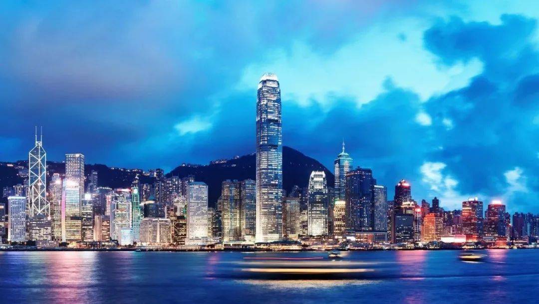 香港楼市最新动态，家的温馨故事揭秘