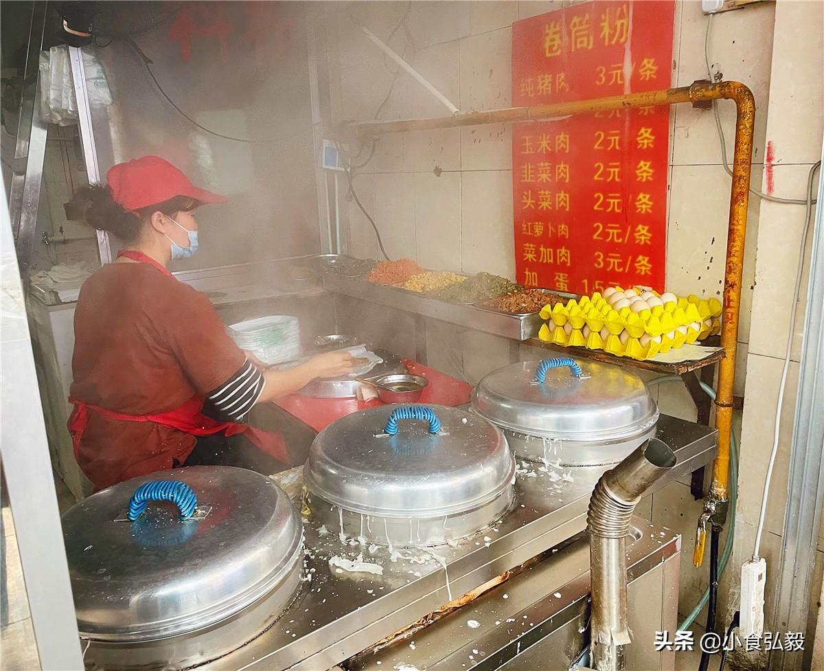 最新养老金上调消息与小巷深处的特色小店探秘揭秘