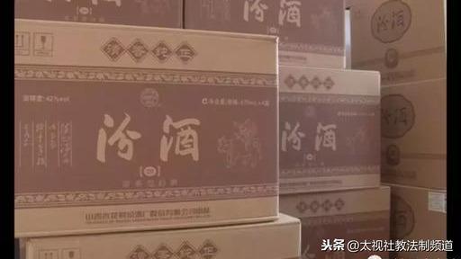 小巷中的隐藏宝藏与特色小店