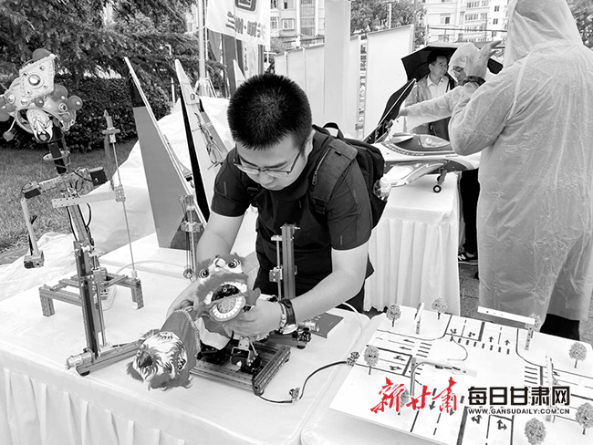时文朝最新动态揭秘，科技重塑生活，前沿高科技产品的魅力展现