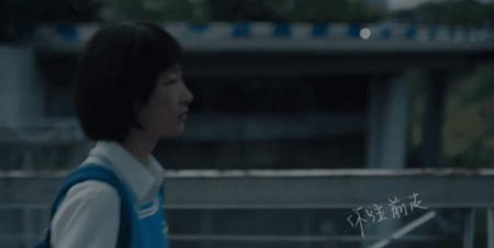 易烊千玺阳光下的温暖日常最新照片曝光