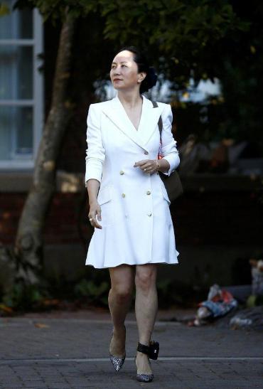 香奈儿最新款衬衫，时尚与品质的完美融合风采展现