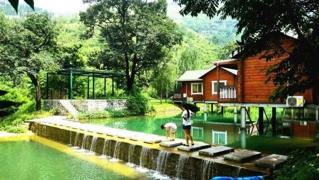 大自然美景才是目的地，揭示旅行中的不诚信现象与真实之旅的呼唤