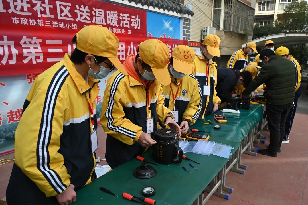 最新国家新闻动态下的温馨日常观察