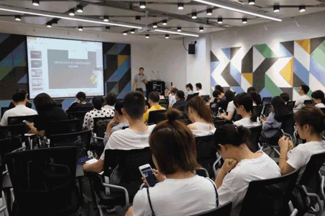 科技、经济与社会发展前沿动态最新资讯发布