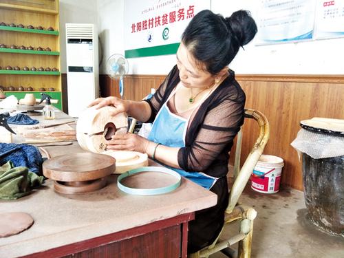 纸箱厂招聘信息深度解析，行业现状、职业前景与多重因素探讨