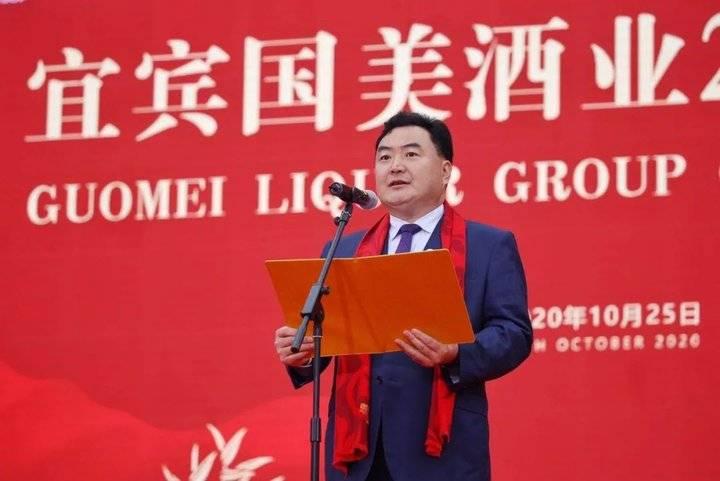 拉丁舞国际比赛，舞动中的友情与陪伴之旅