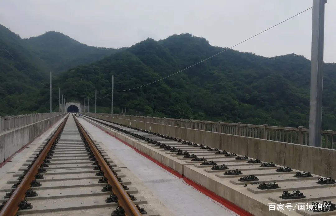 成兰铁路最新动态，时代脉搏与进步的足迹