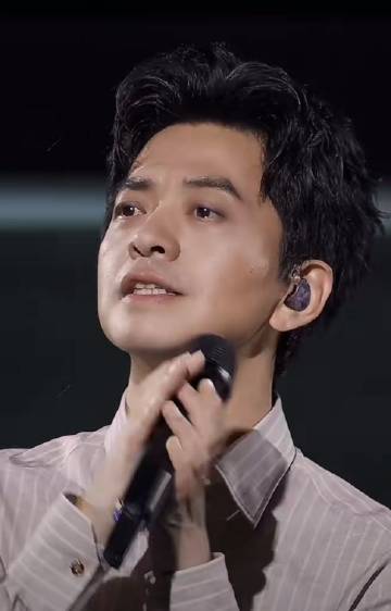 李健最新演唱会,🎵李健最新演唱会，一场音乐的盛宴！✨