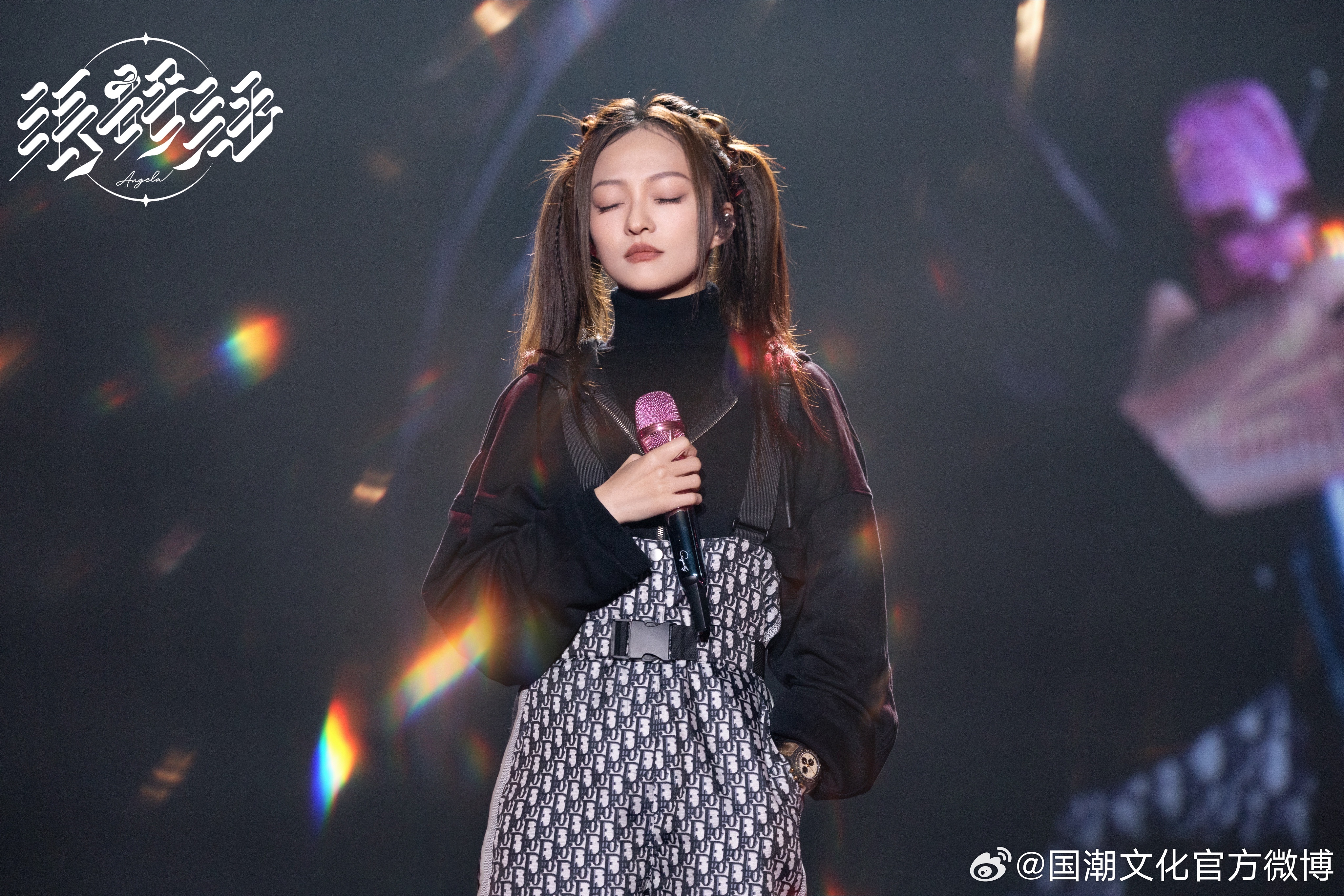 张韶涵最新歌曲，城市友情旋律的交织
