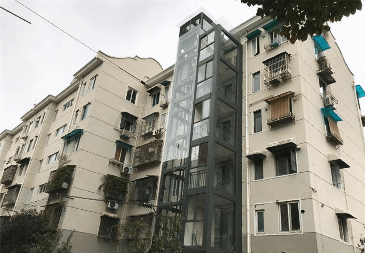 上海最新小区封闭，理解、应对与案例分析