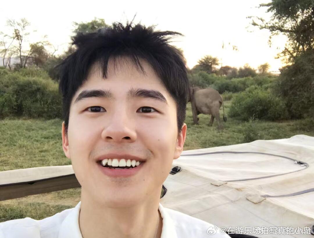 刘昊然最新照片全攻略，获取步骤指南（适合初学者与进阶用户）