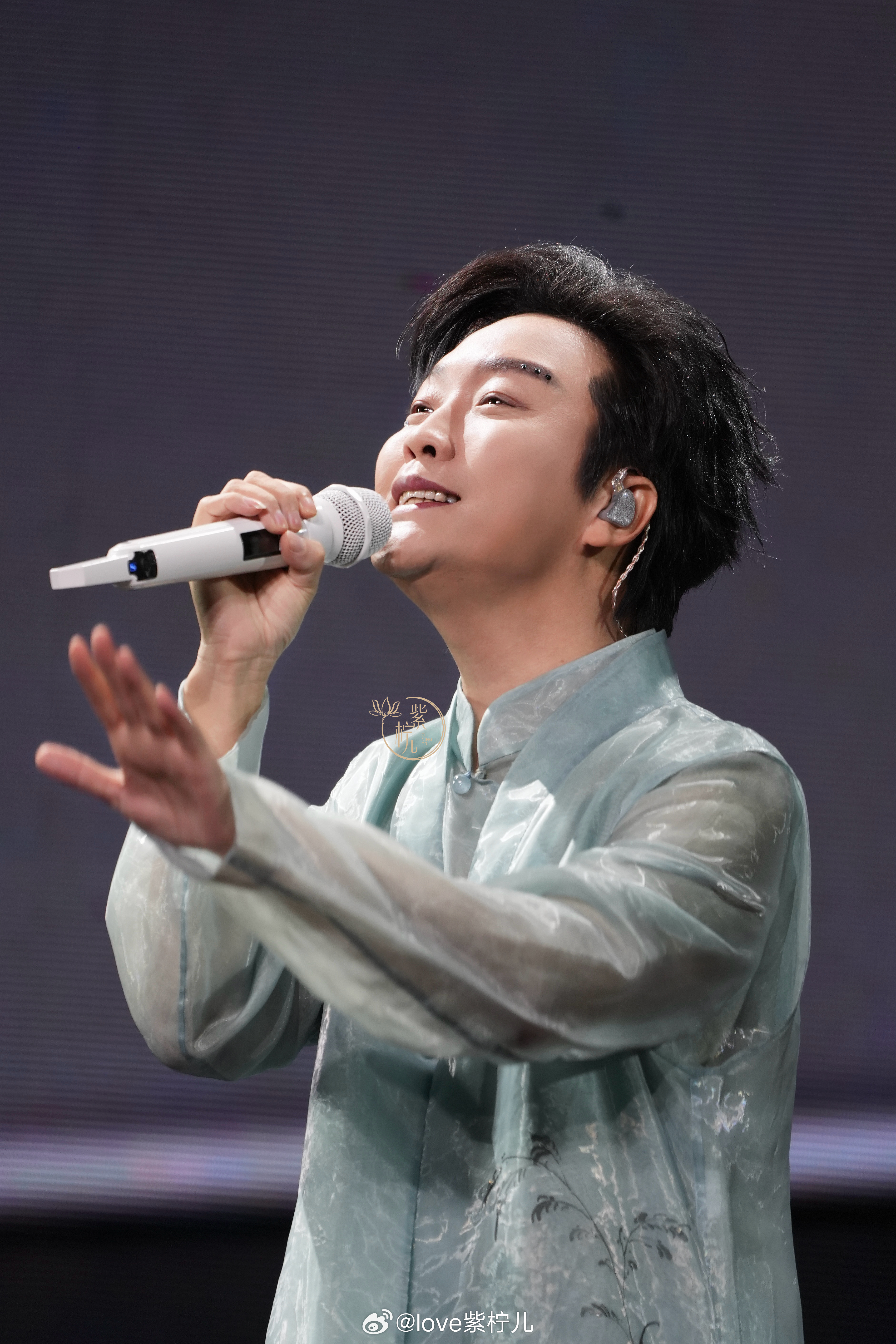 李玉刚最新歌曲，歌声中的诗意与远方之旅