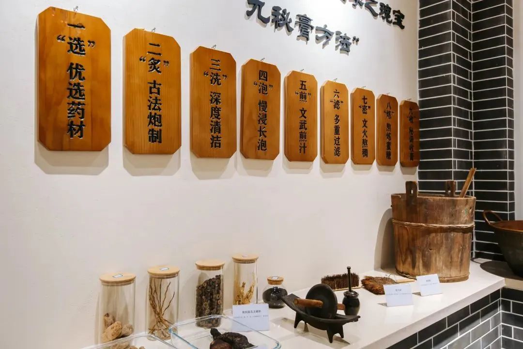 浙江医药最新动态，小巷深处的独特药香与隐藏的特色小店揭秘