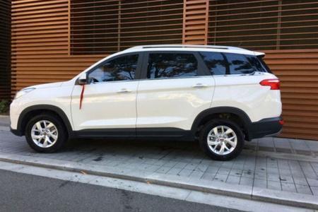 五菱宏光2018最新款，时尚实用，引领潮流新风尚！
