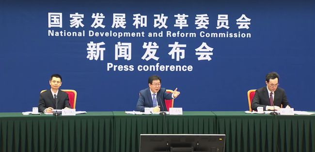 最新国内财经新闻深度论述，财经动态与市场走势分析