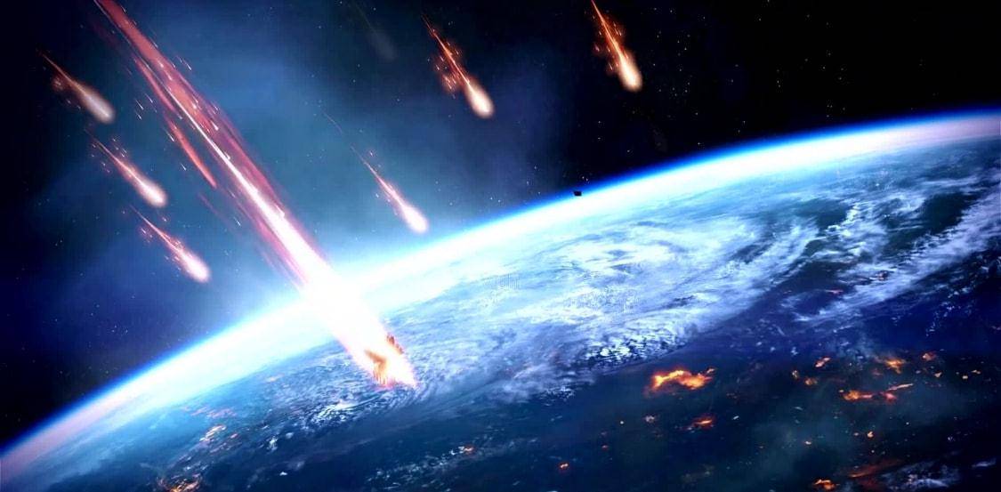 六万年一遇彗星闪耀夜空，璀璨相遇融入温馨日常