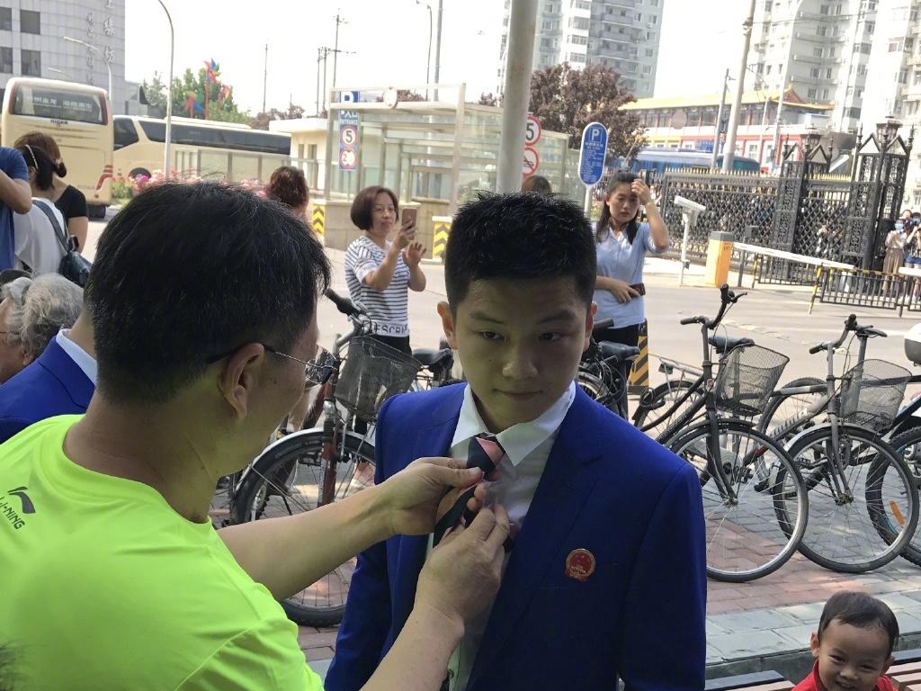 马龙生日发文，感恩科技，展望未来——全新高科技产品介绍