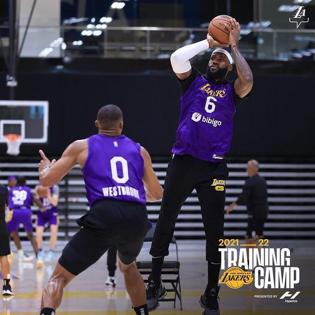 NBA季前赛湖人加时胜太阳，科技重塑篮球魅力，激情之夜智能体验燃爆全场