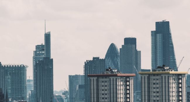 香港楼市动态更新，逃离都市，自然美景的治愈之旅