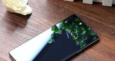 OPPO最新款智能手机，科技与时尚的完美融合