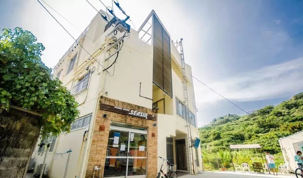 小巷风情小店