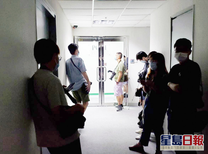 香港资料免费长期公开，深入数据执行计划_Surface40.16.79