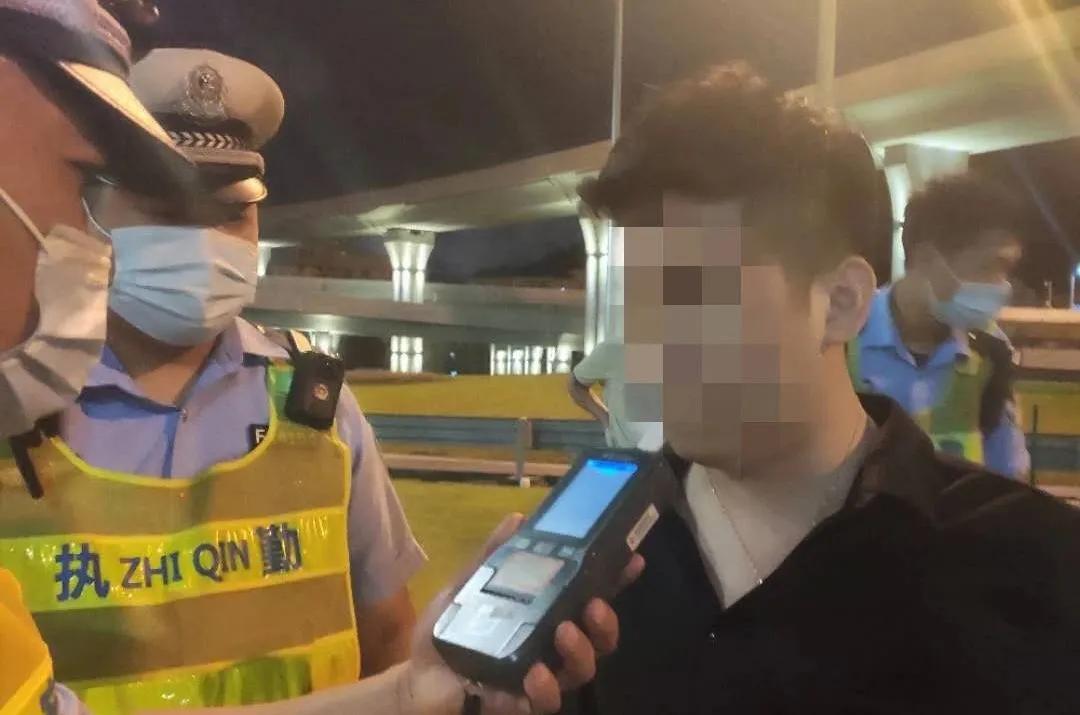 小车司机最新招聘探索，小巷独特风味之旅