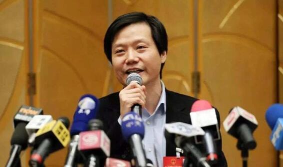 雷军最新消息,雷军最新消息，一路向前，变化中的自信与成就感