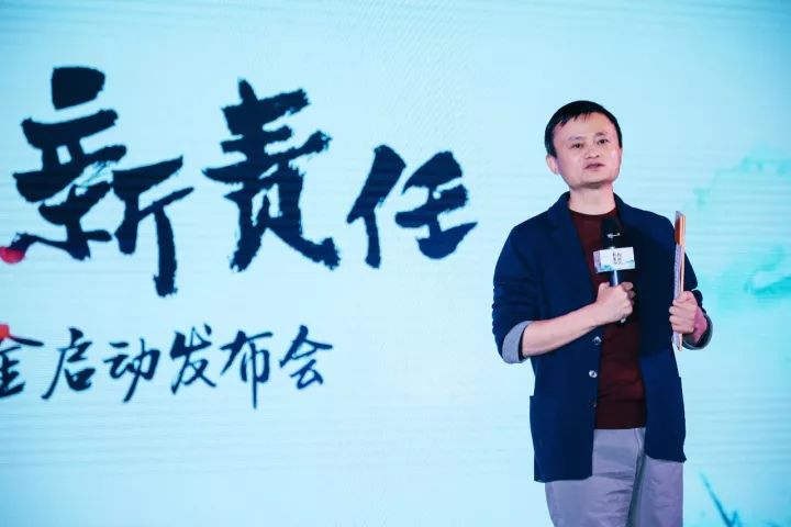 揭秘刘强东背后的故事，大佬背后的故事最新视频曝光！