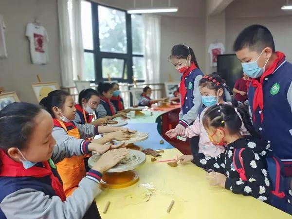 登封新闻最新动态，高科技产品引领未来生活，体验前所未有的新生活