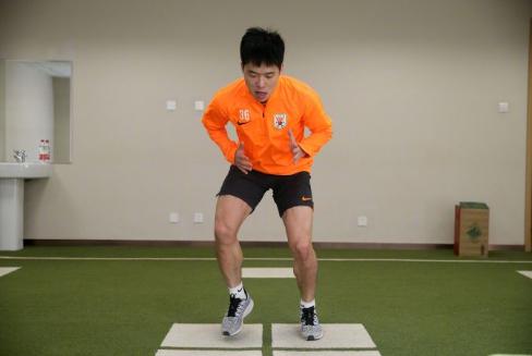 山东鲁能泰山最新动态，科技巅峰，体验未来生活