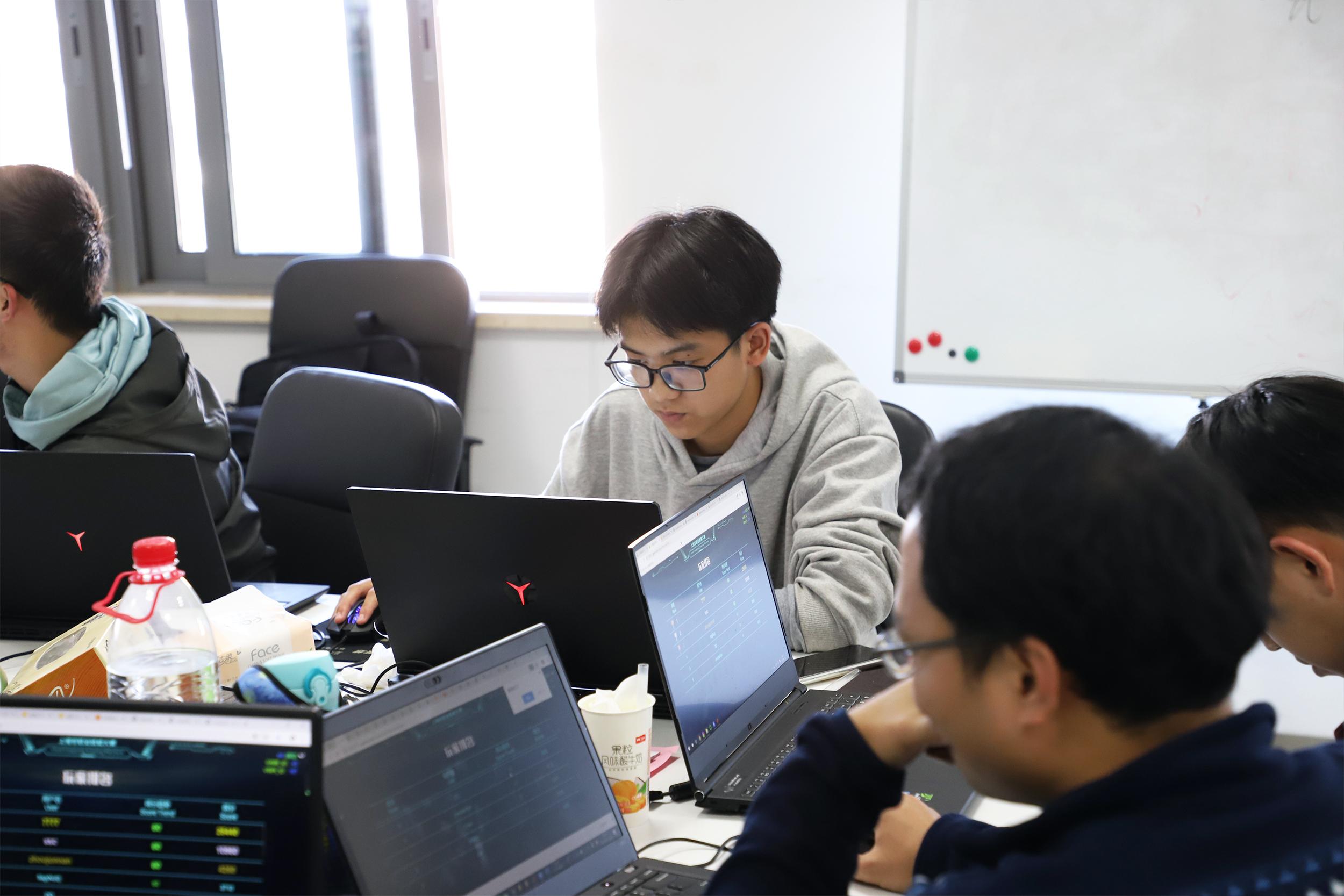 宁夏地震最新动态，共同前行，变化带来自信与成就感