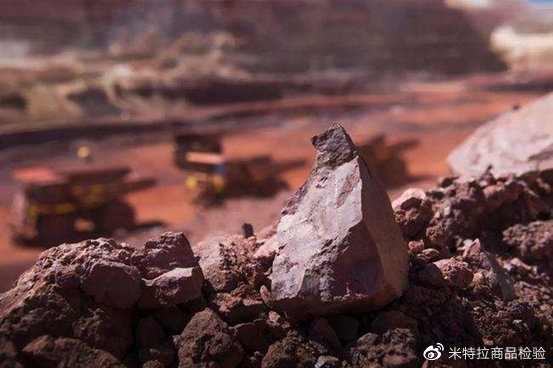 最新铁矿石价格消息与小巷探秘之旅揭秘